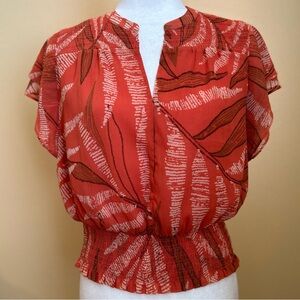 NWOT Cupcakes and cashmere top size M